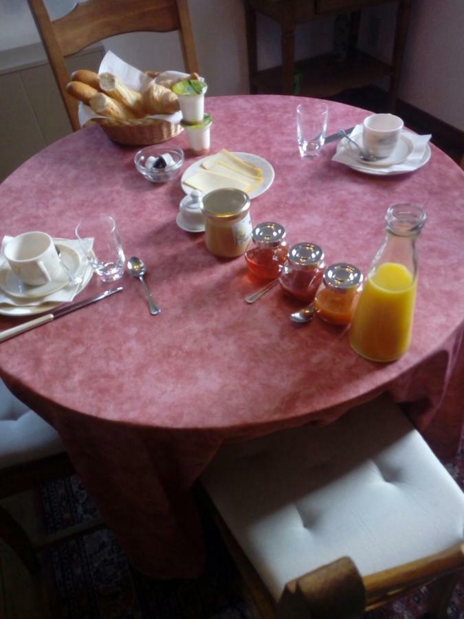 La Vieille Tour Hotel Hotton Luaran gambar