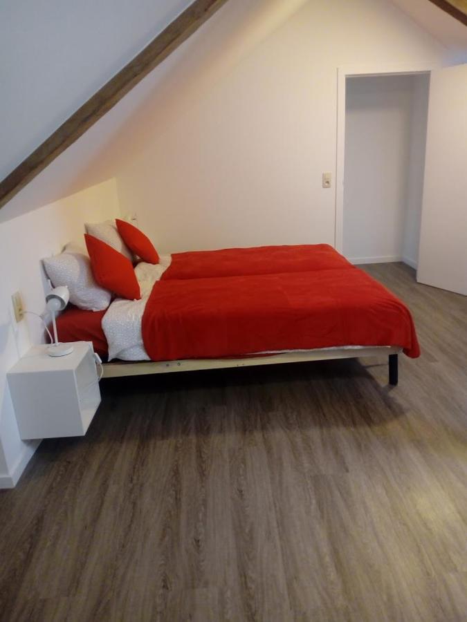 La Vieille Tour Hotel Hotton Luaran gambar
